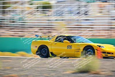 media/Oct-18-2025-Extreme Speed (Sat) [[d6d7e1fef1]]/Group 3 Purple/Session 3 (Turn 1)/